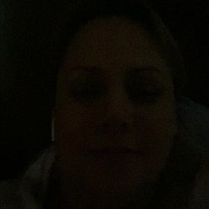 Meet your Posher, Yanet